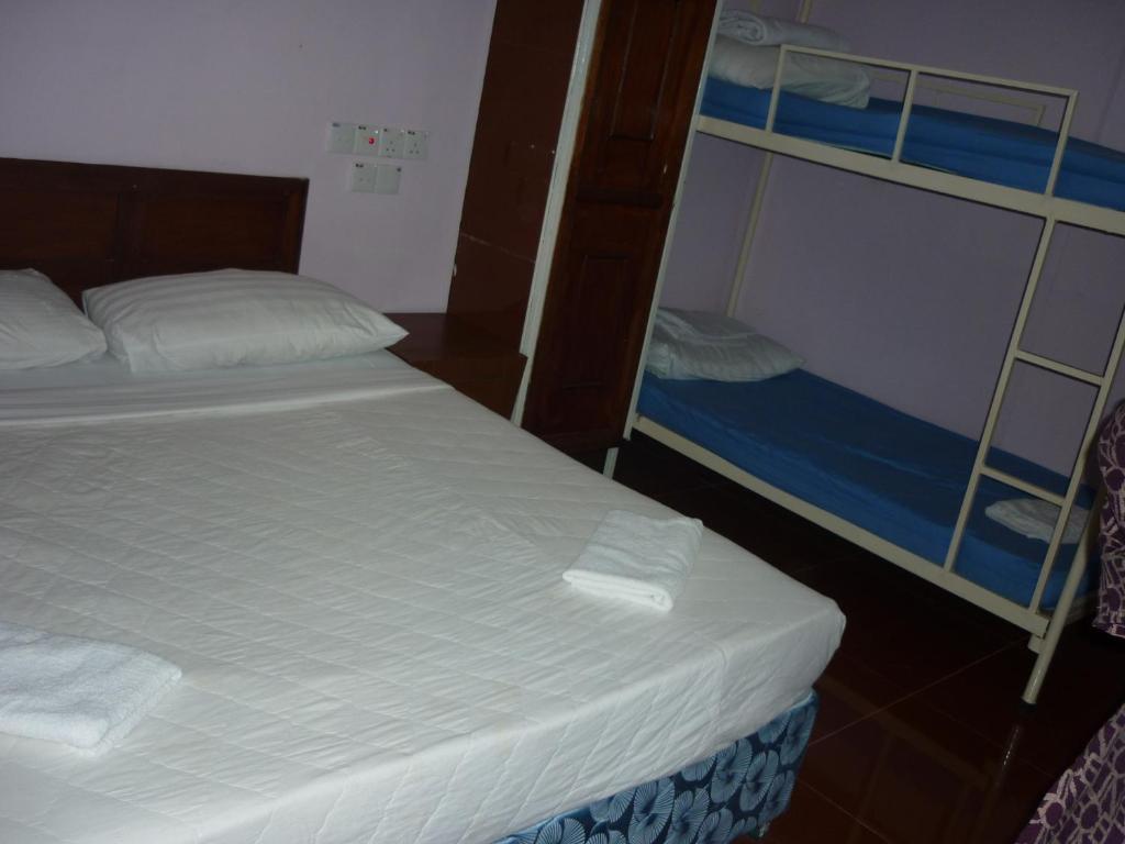 A&J Budget Hotel Kota Kinabalu Værelse billede