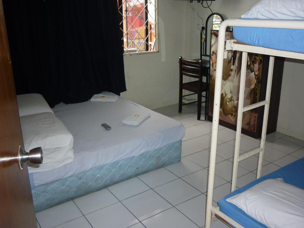 A&J Budget Hotel Kota Kinabalu Eksteriør billede