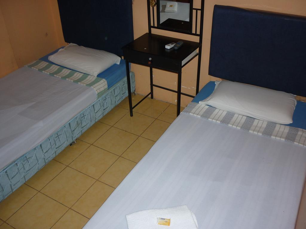 A&J Budget Hotel Kota Kinabalu Eksteriør billede